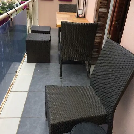 Chambre Dans Borrigo Πανσιόν *